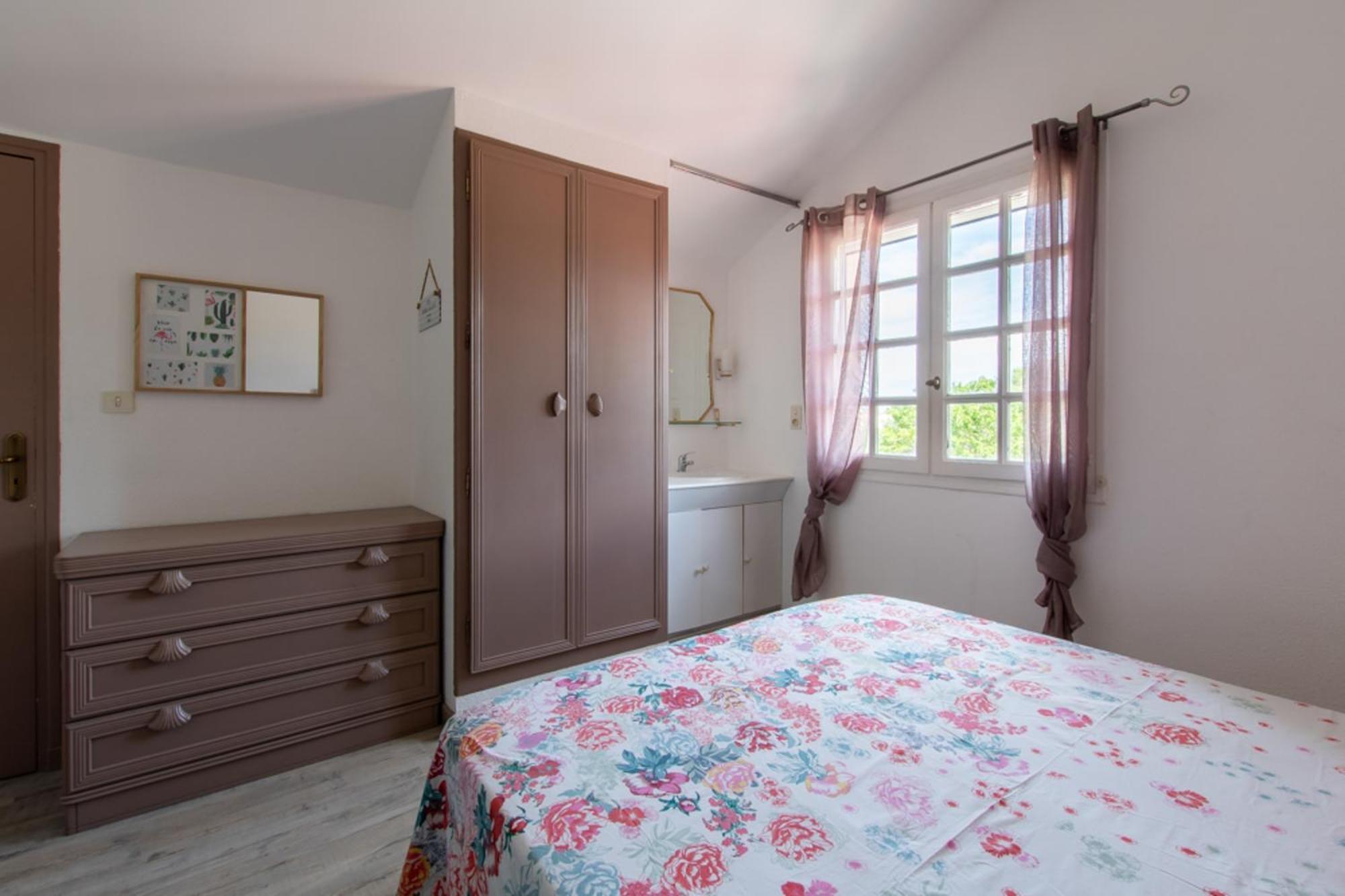 Les Bougainvillees De Camargue Villetelle Rom bilde