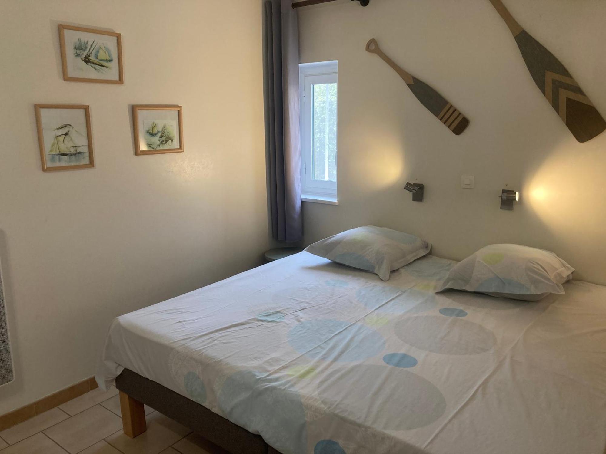 Les Bougainvillees De Camargue Villetelle Rom bilde